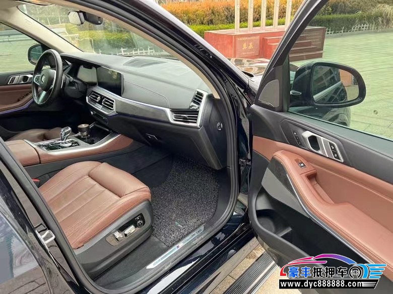 19年宝马X5SUV抵押车出售