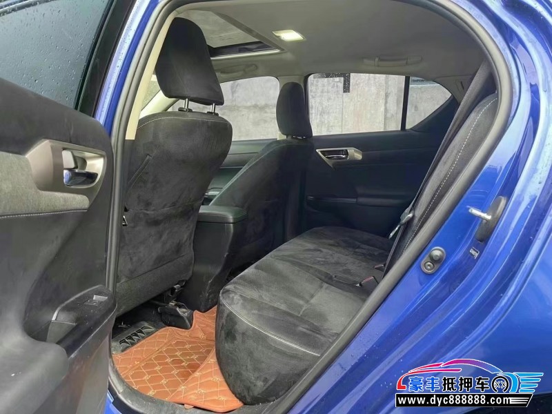 14年雷克萨斯CT轿车抵押车出售