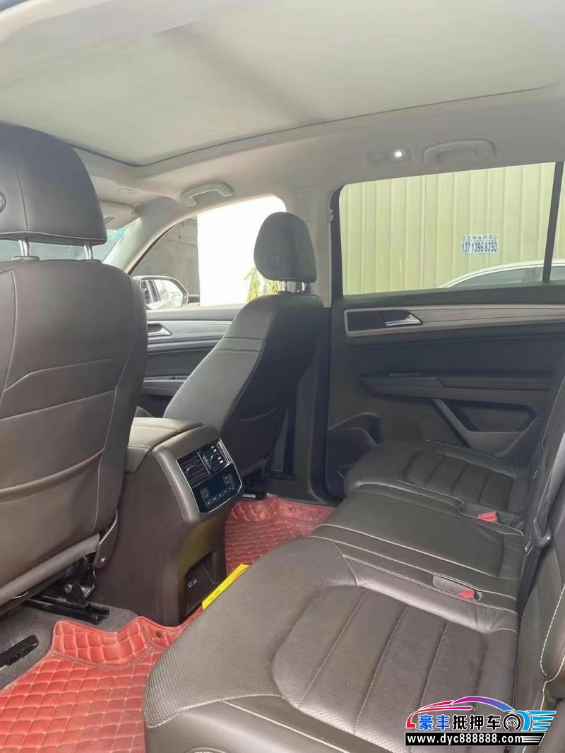 17年大众途昂轿车抵押车出售