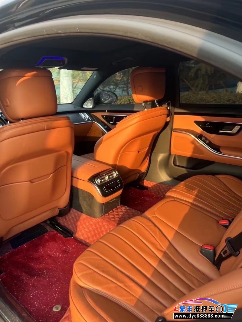 21年奔驰S轿车抵押车出售