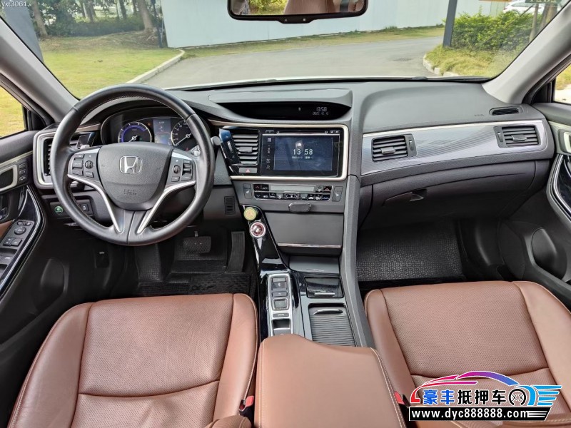 19年本田思铂睿轿车抵押车出售