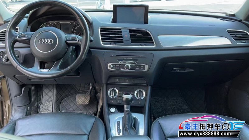 16年奥迪Q3轿车抵押车出售