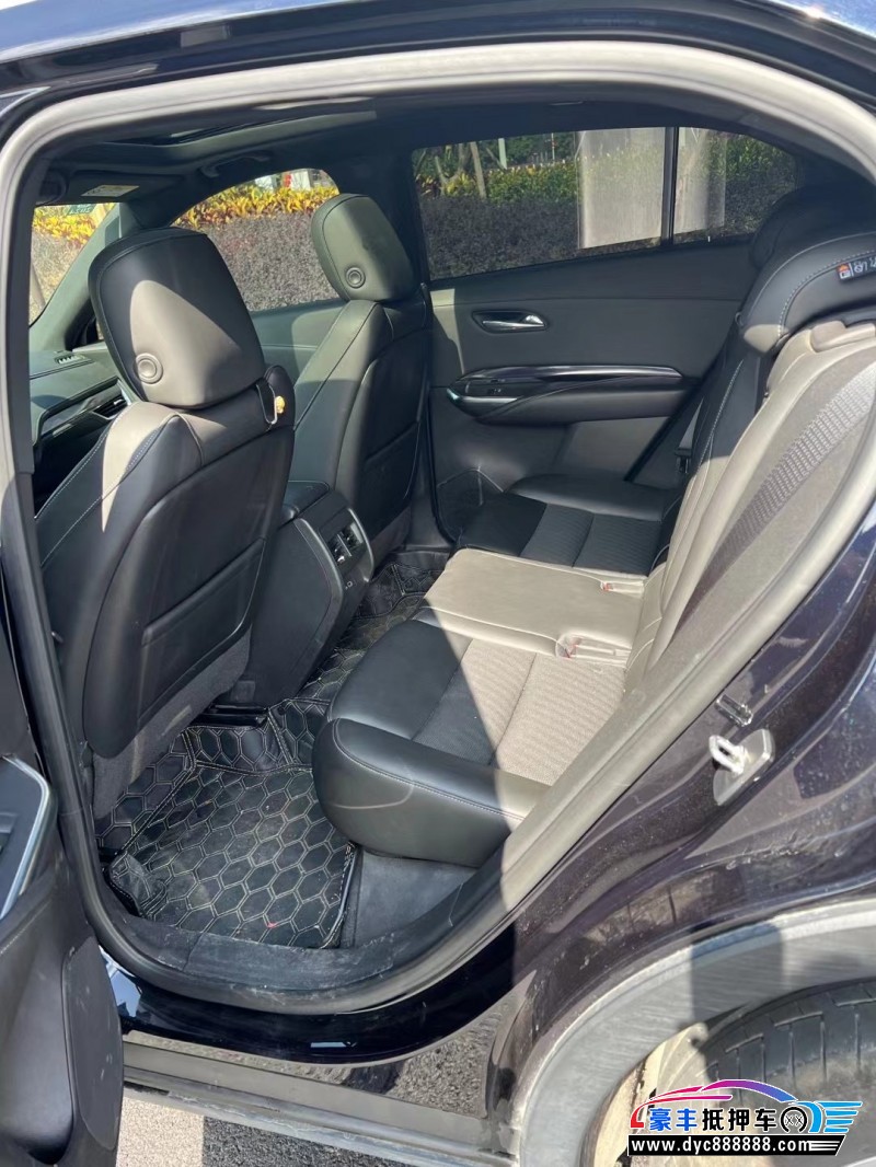 19年凯迪拉克XT4轿车抵押车出售