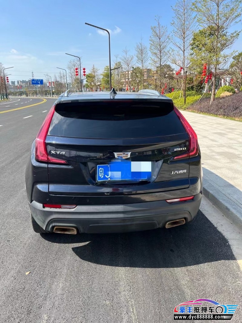 19年凯迪拉克XT4轿车抵押车出售