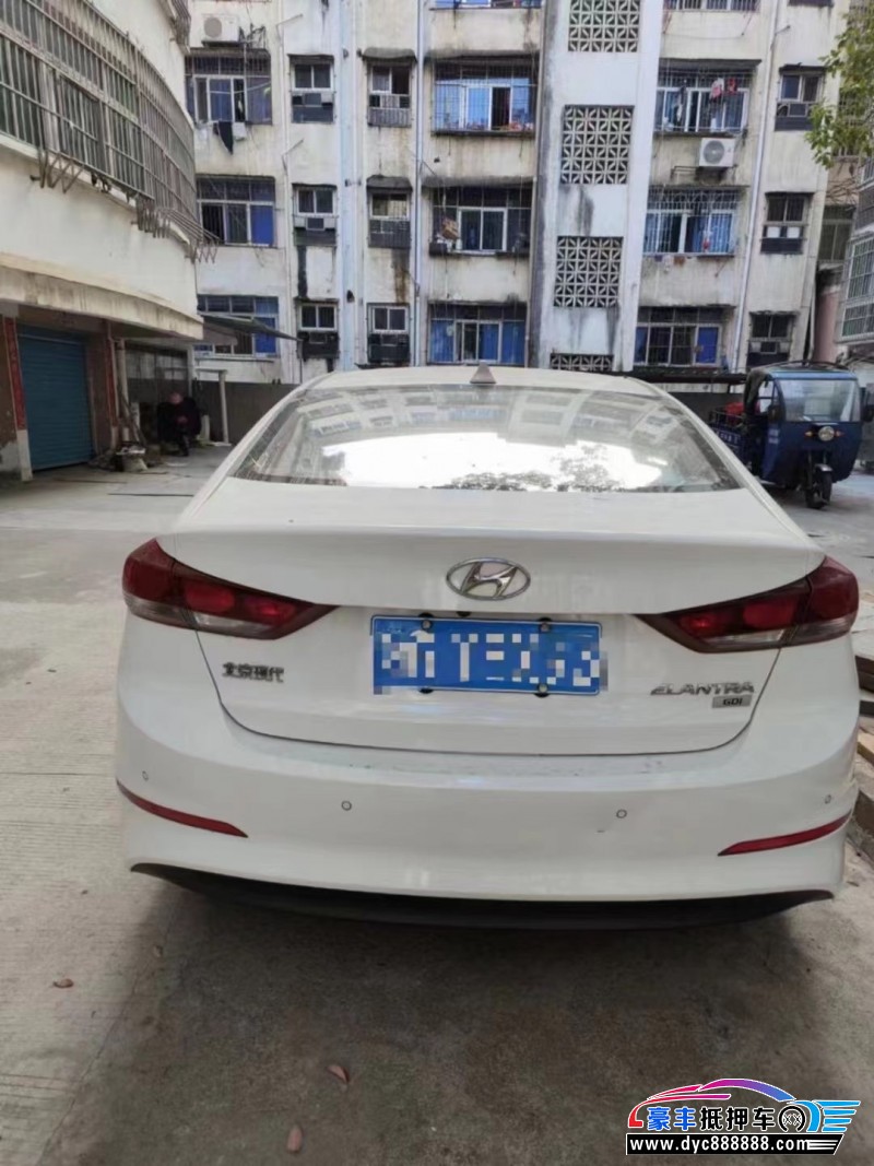 18年现代领动轿车抵押车出售