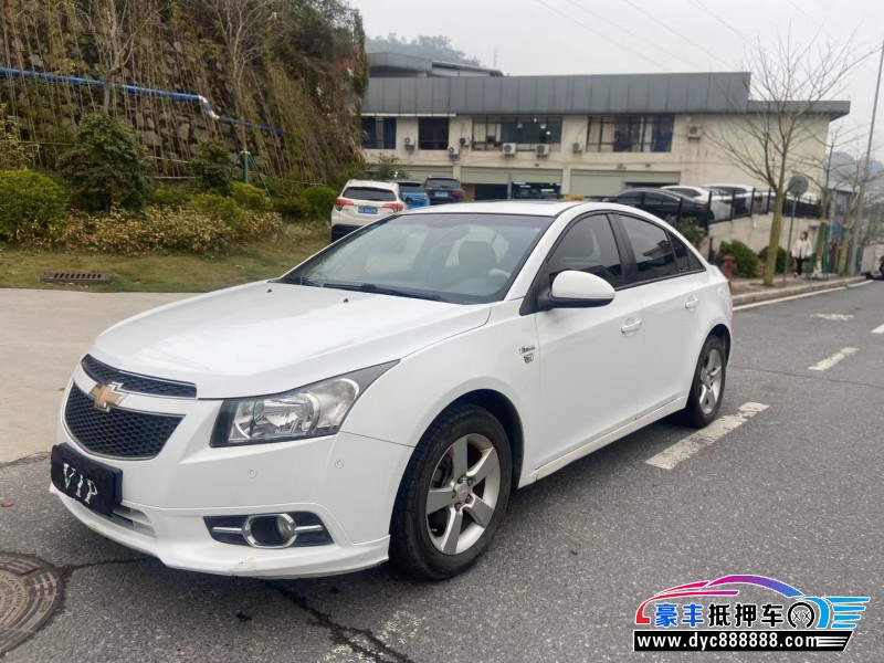 14年雪佛兰科鲁兹轿车抵押车出售