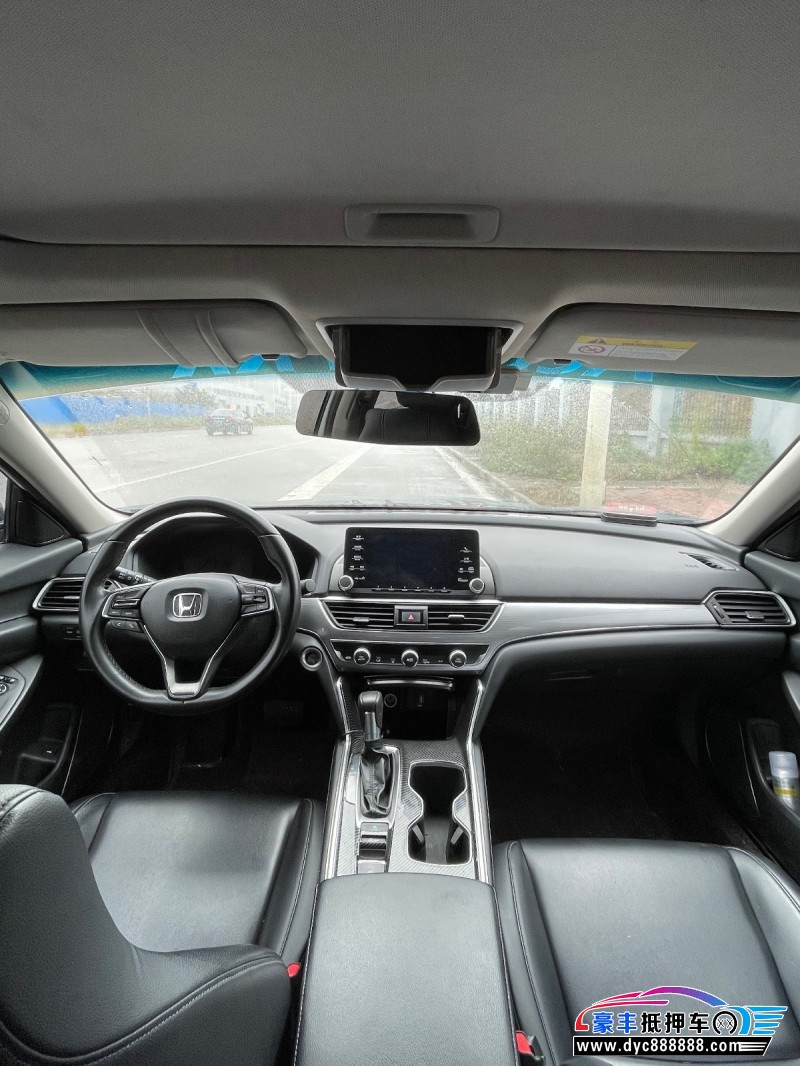 19年本田雅阁轿车抵押车出售