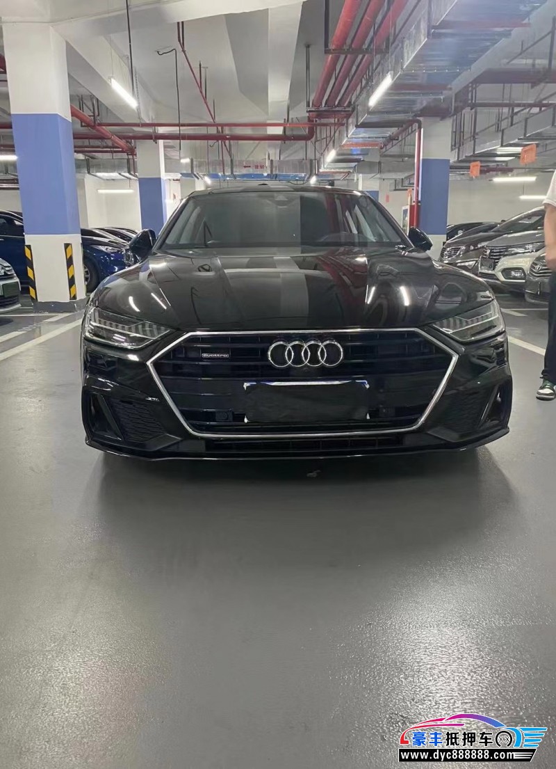 19年奥迪A7轿车抵押车出售