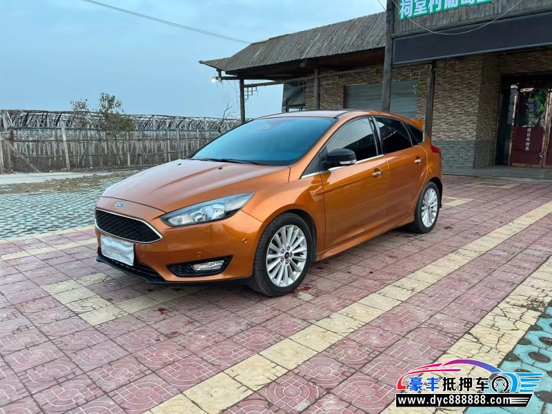 17年福特福克斯轿车抵押车出售