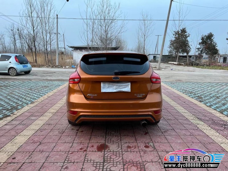 17年福特福克斯轿车抵押车出售
