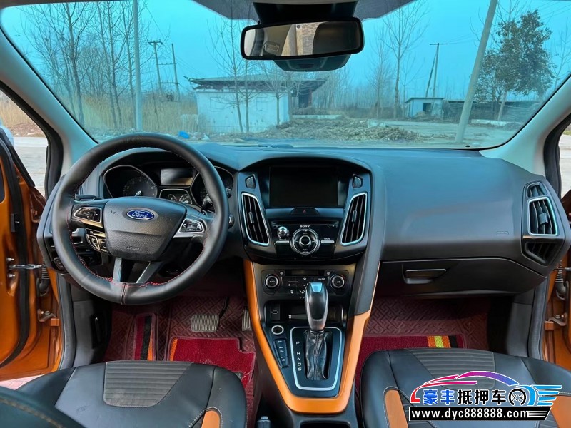 17年福特福克斯轿车抵押车出售