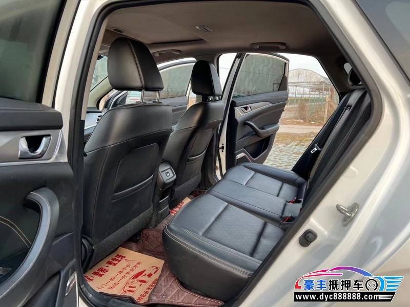 19年长安逸动轿车抵押车出售