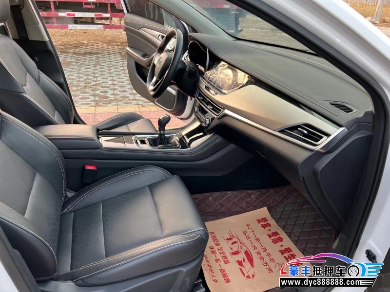 19年长安逸动轿车抵押车出售