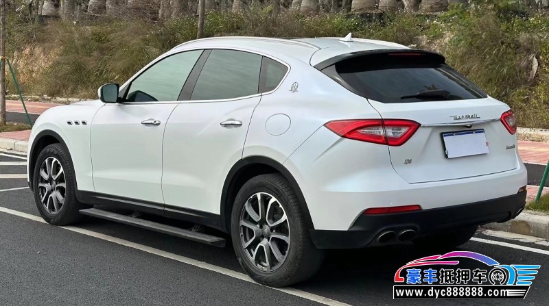 19年玛莎拉蒂莱万特轿车抵押车出售