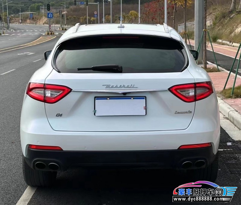 19年玛莎拉蒂莱万特轿车抵押车出售