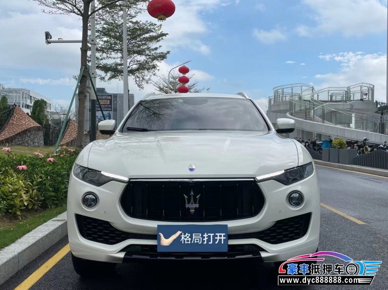 20年玛莎拉蒂莱万特轿车抵押车出售