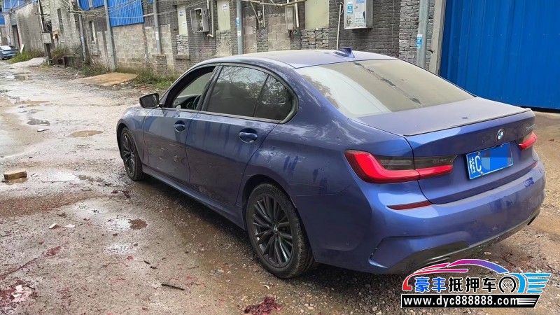 21年宝马3系轿车抵押车出售