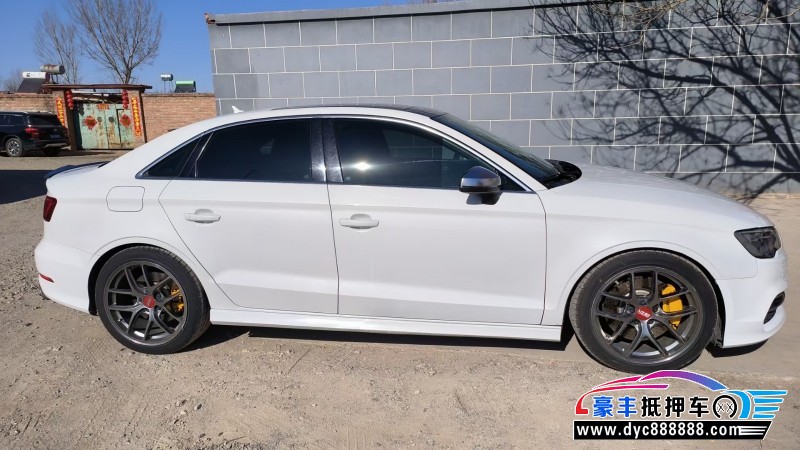 15年奥迪S3轿车抵押车出售