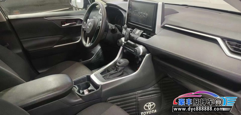 21年丰田RAV4SUV抵押车出售