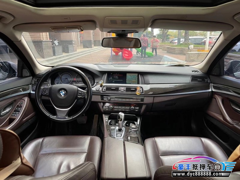 15年宝马5系轿车抵押车出售