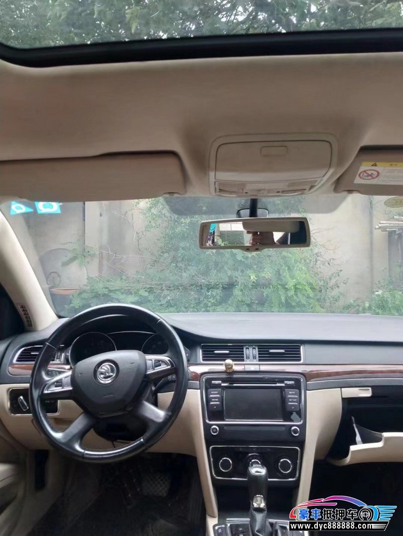 15年斯柯达速派轿车抵押车出售