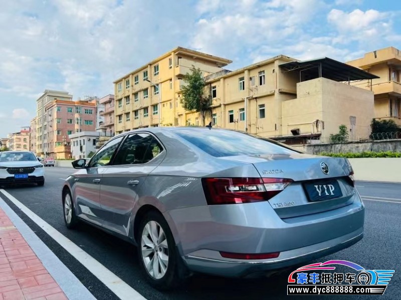 19年斯柯达速派轿车抵押车出售