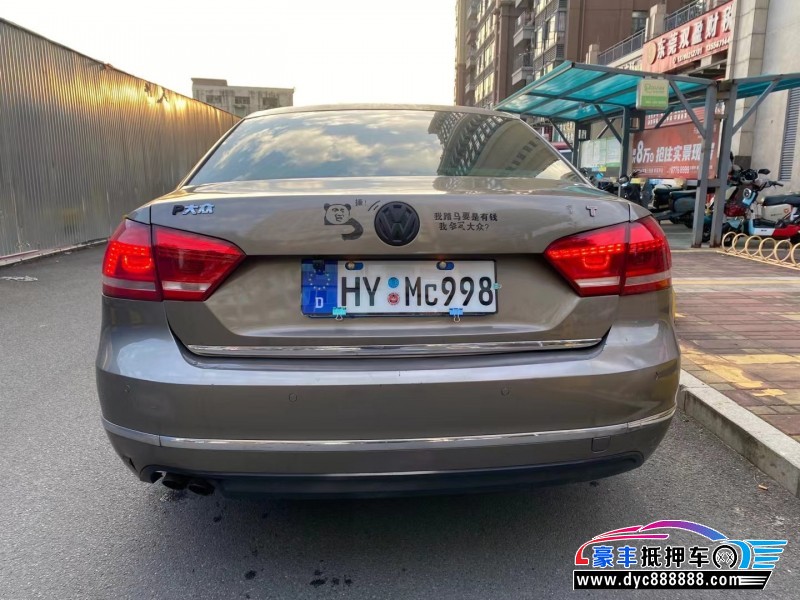 10年大众帕萨特轿车抵押车出售