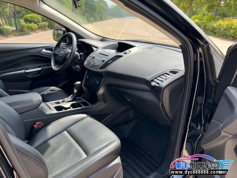 16年福特翼虎轿车抵押车出售