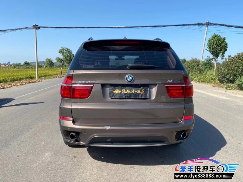 13年宝马X5SUV抵押车出售