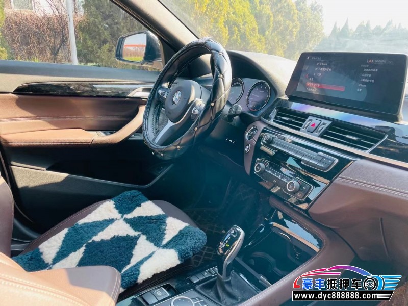 21年宝马X2轿车抵押车出售