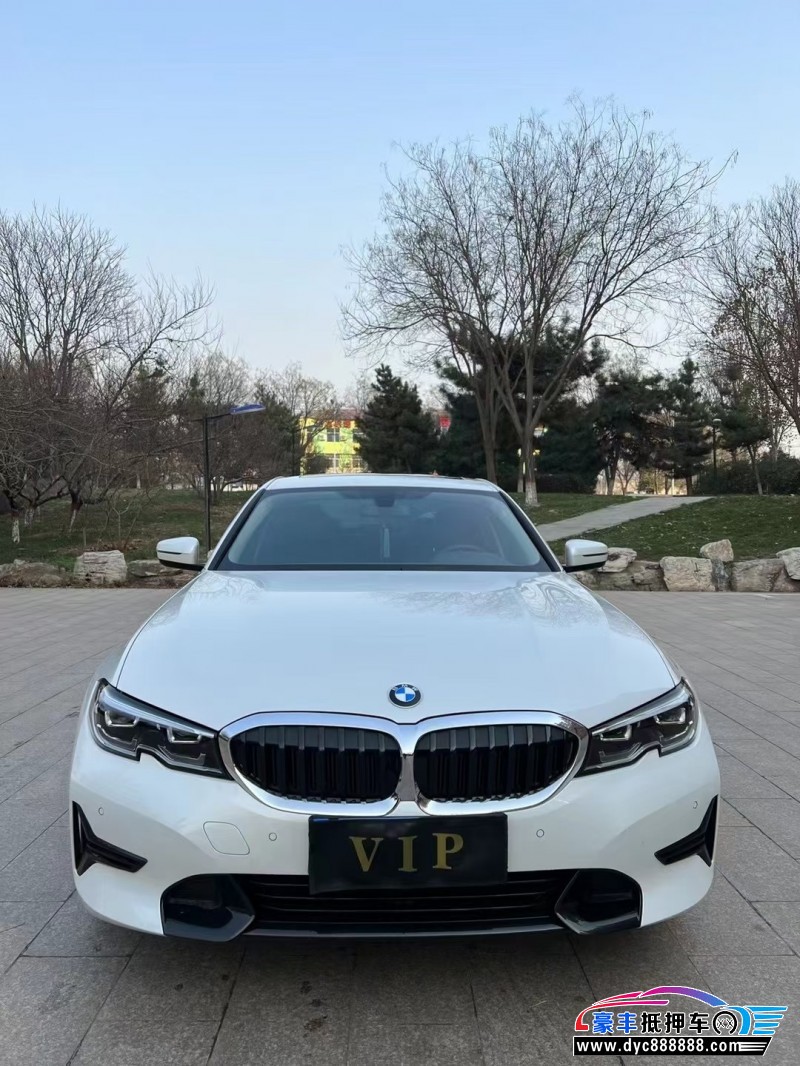 22年宝马3系轿车抵押车出售