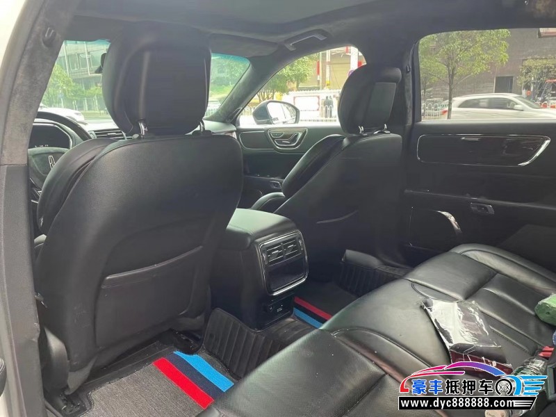 18年林肯大陆轿车抵押车出售