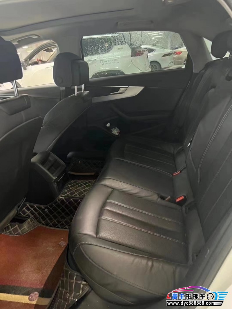 21年奥迪A4L轿车抵押车出售