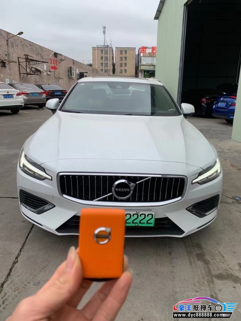 21年沃尔沃S60轿车抵押车出售