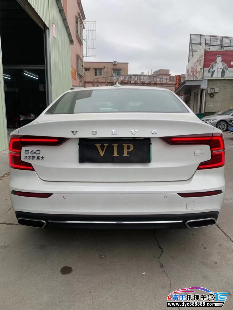 21年沃尔沃S60轿车抵押车出售