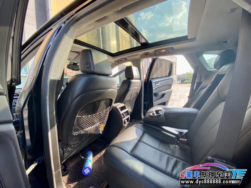 16年凯迪拉克SRX轿车抵押车出售