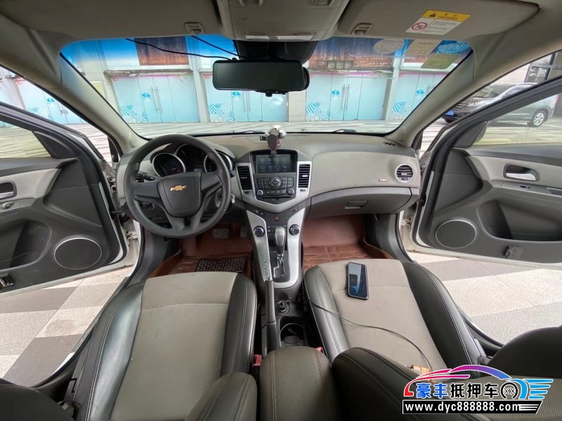 14年雪佛兰克鲁泽RS轿车抵押车出售