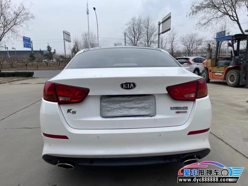 15年起亚K5轿车抵押车出售