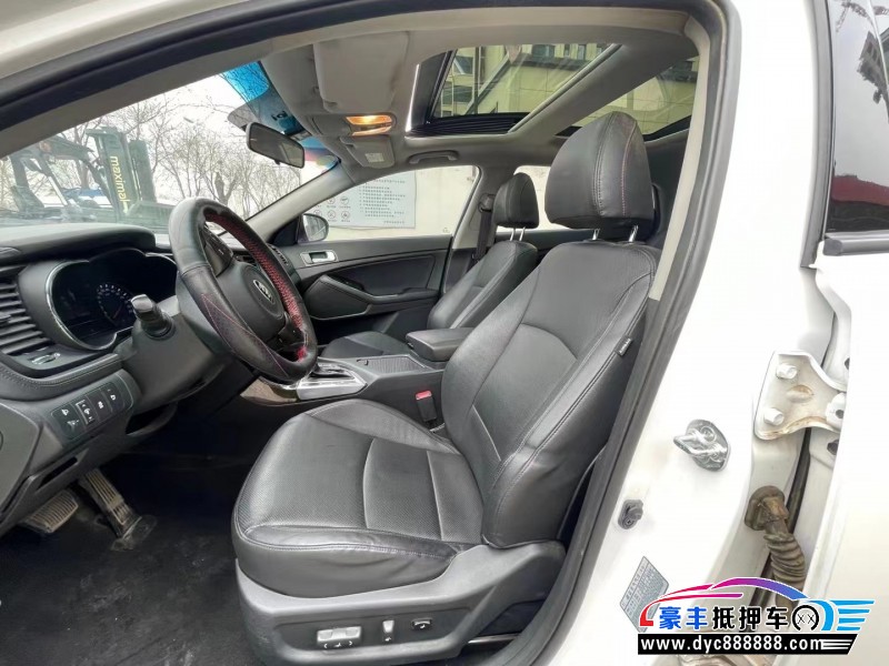 15年起亚K5轿车抵押车出售