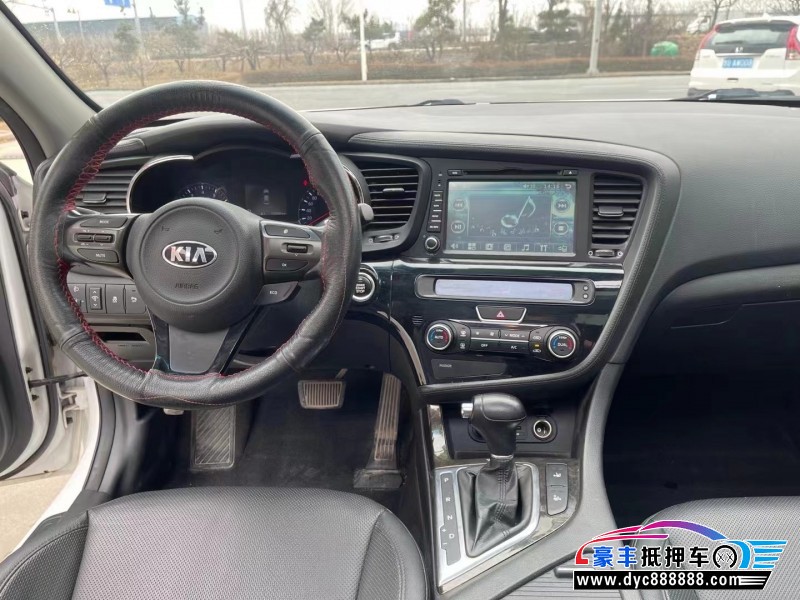 15年起亚K5轿车抵押车出售