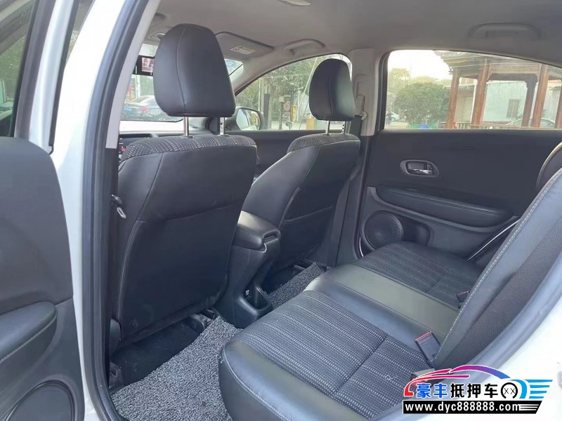 19年本田缤智轿车抵押车出售