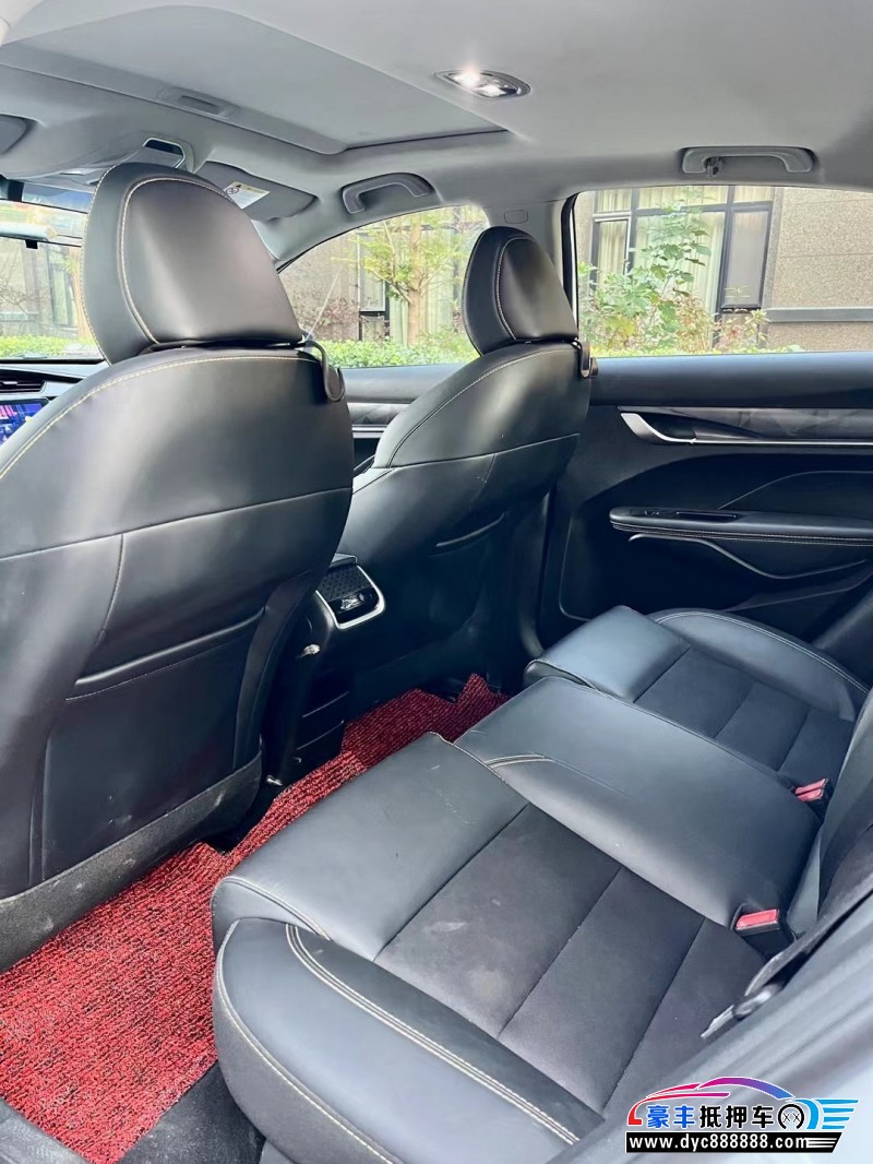 21年吉利缤瑞轿车抵押车出售