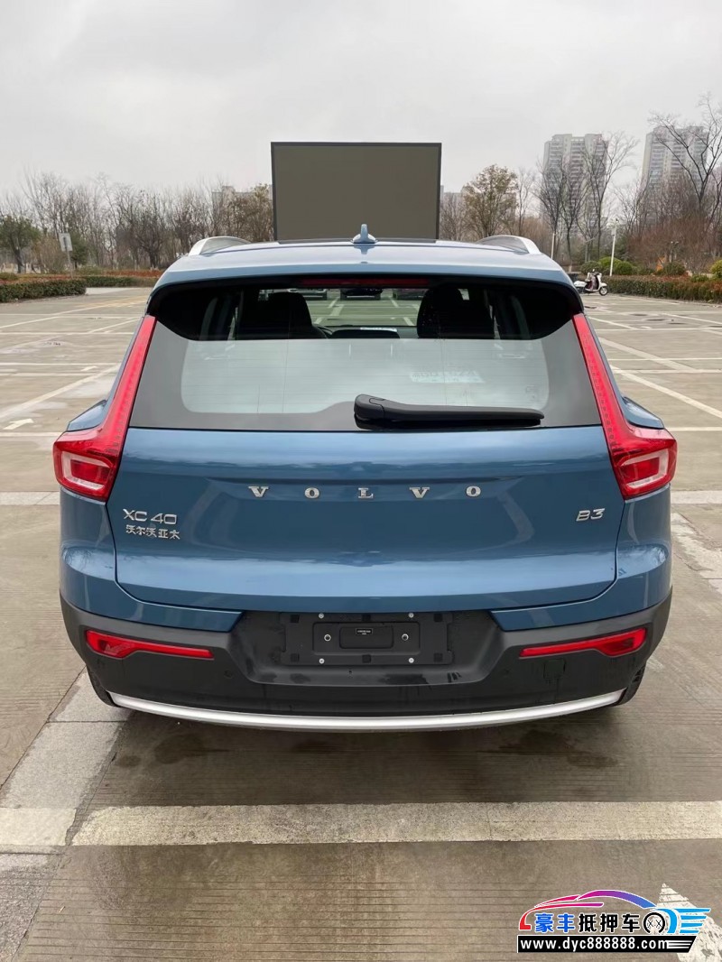 23年沃尔沃XC40SUV抵押车出售