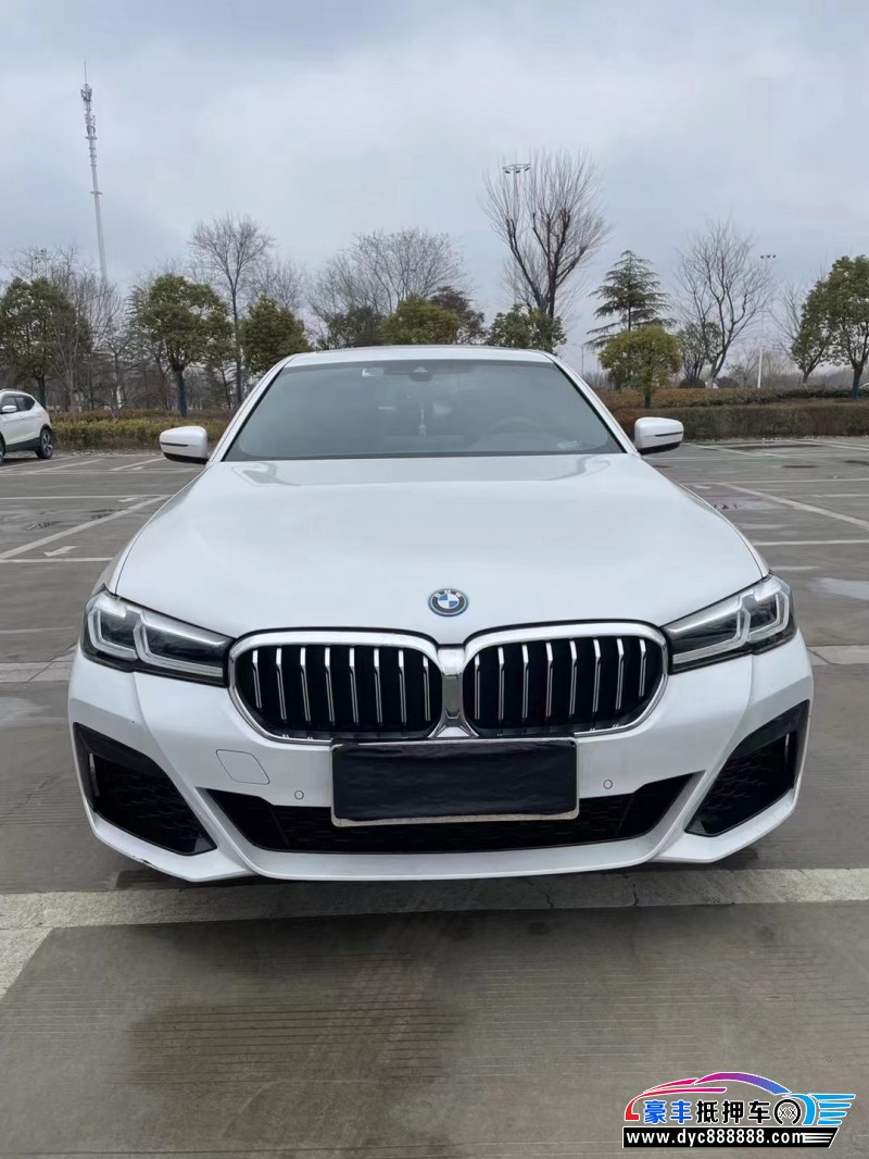 22年宝马5系轿车抵押车出售