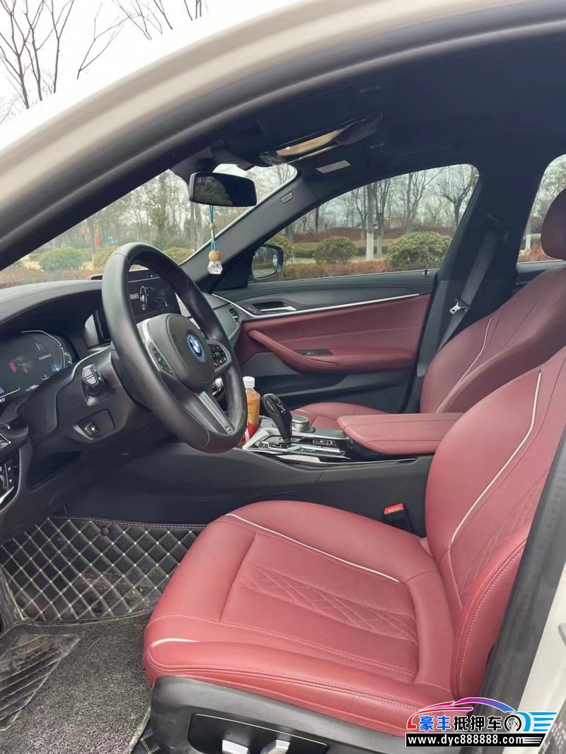 22年宝马5系轿车抵押车出售