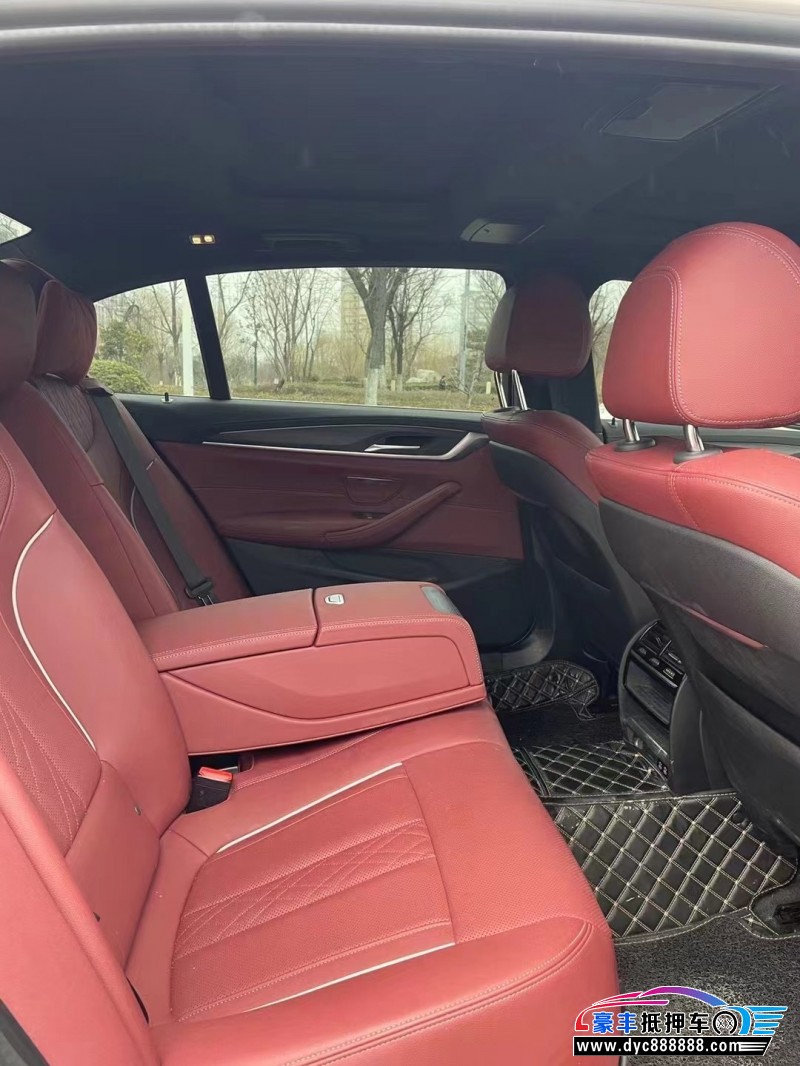 22年宝马5系轿车抵押车出售