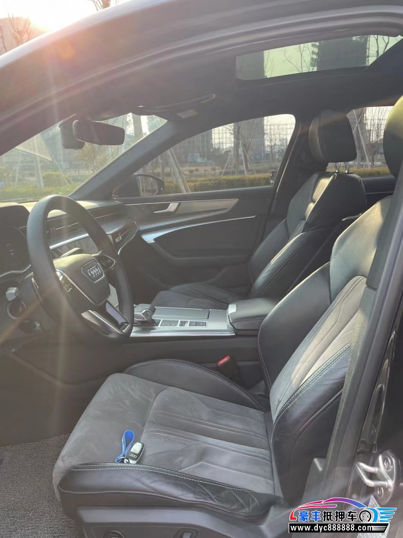 20年奥迪A6轿车抵押车出售