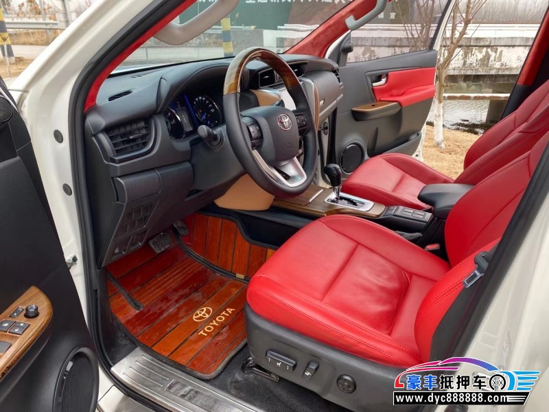 19年丰田穿越者MPV抵押车出售