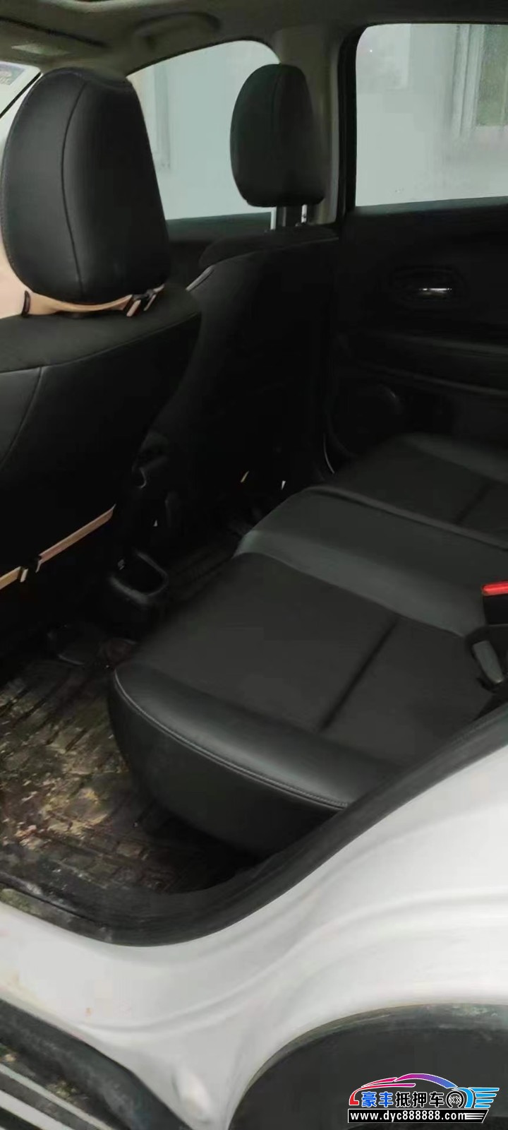 22年本田缤智SUV抵押车出售