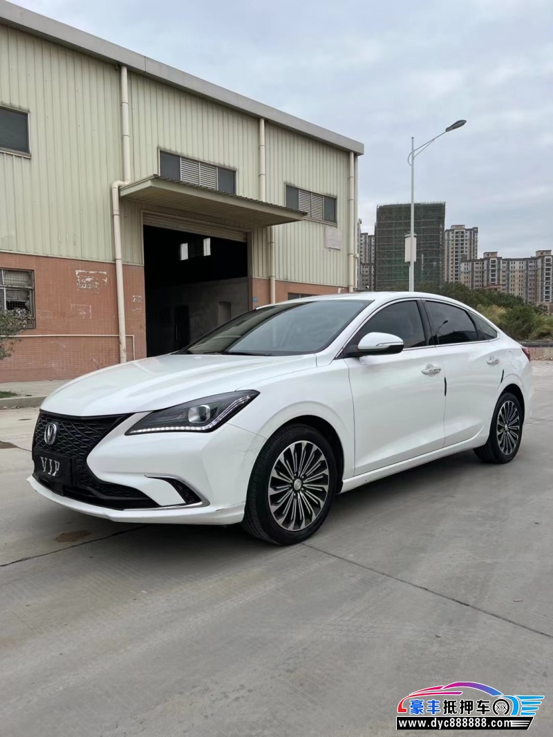 20年长安逸动轿车抵押车出售